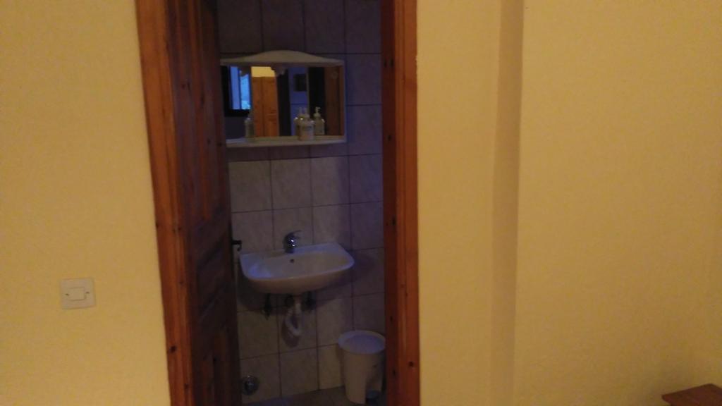 Stergiou Rooms Liri Экстерьер фото